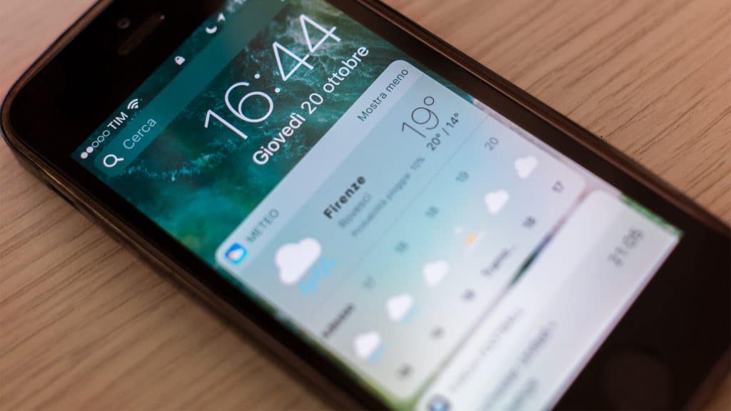Perché Disabilitare i Widget nella Schermata di Blocco di iOS 10