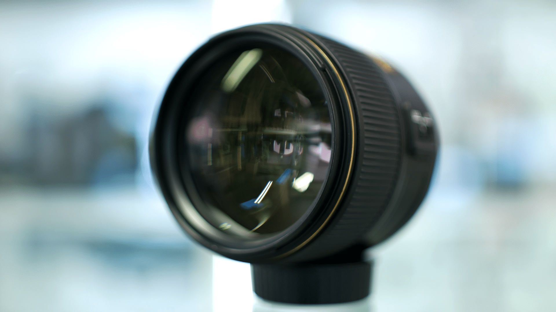 Recensione del Nikon 105mm f/1.4 Ritratti senza Paragoni