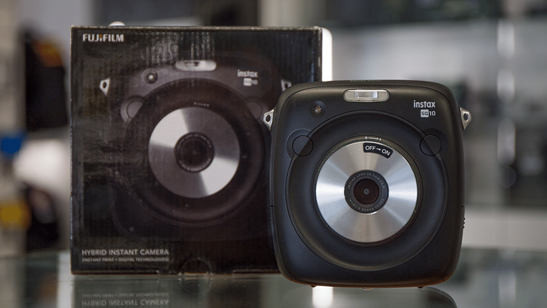 La Nuova FujiFilm Instax Square SQ10 è Disponibile!