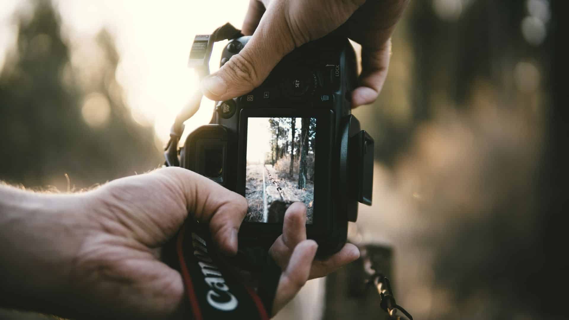 Le Migliori Macchine Fotografiche per Principianti Guida all’Acquisto 2025