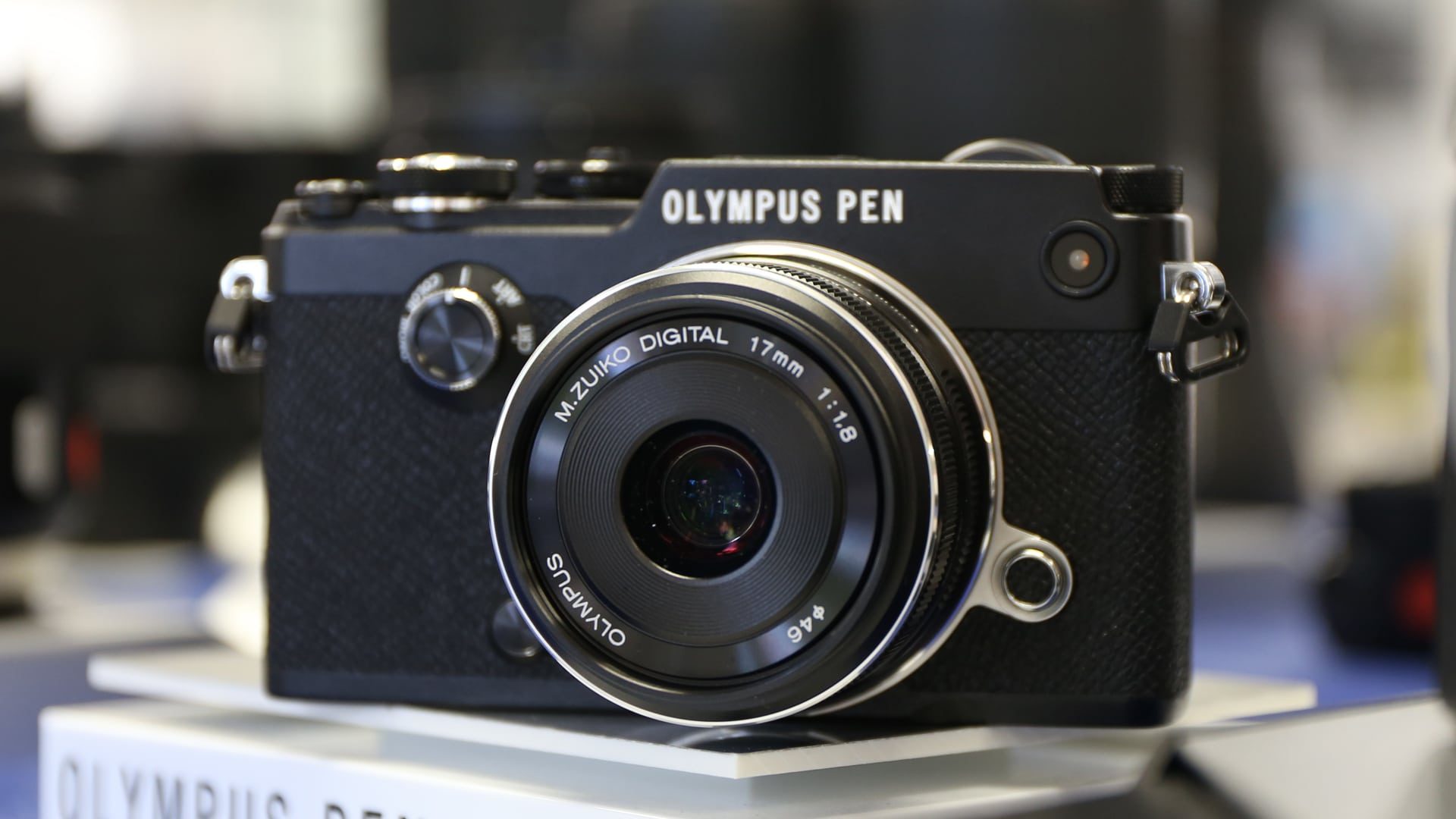 Olympus/Tamron Day - Presentazione della Olympus Pen-F