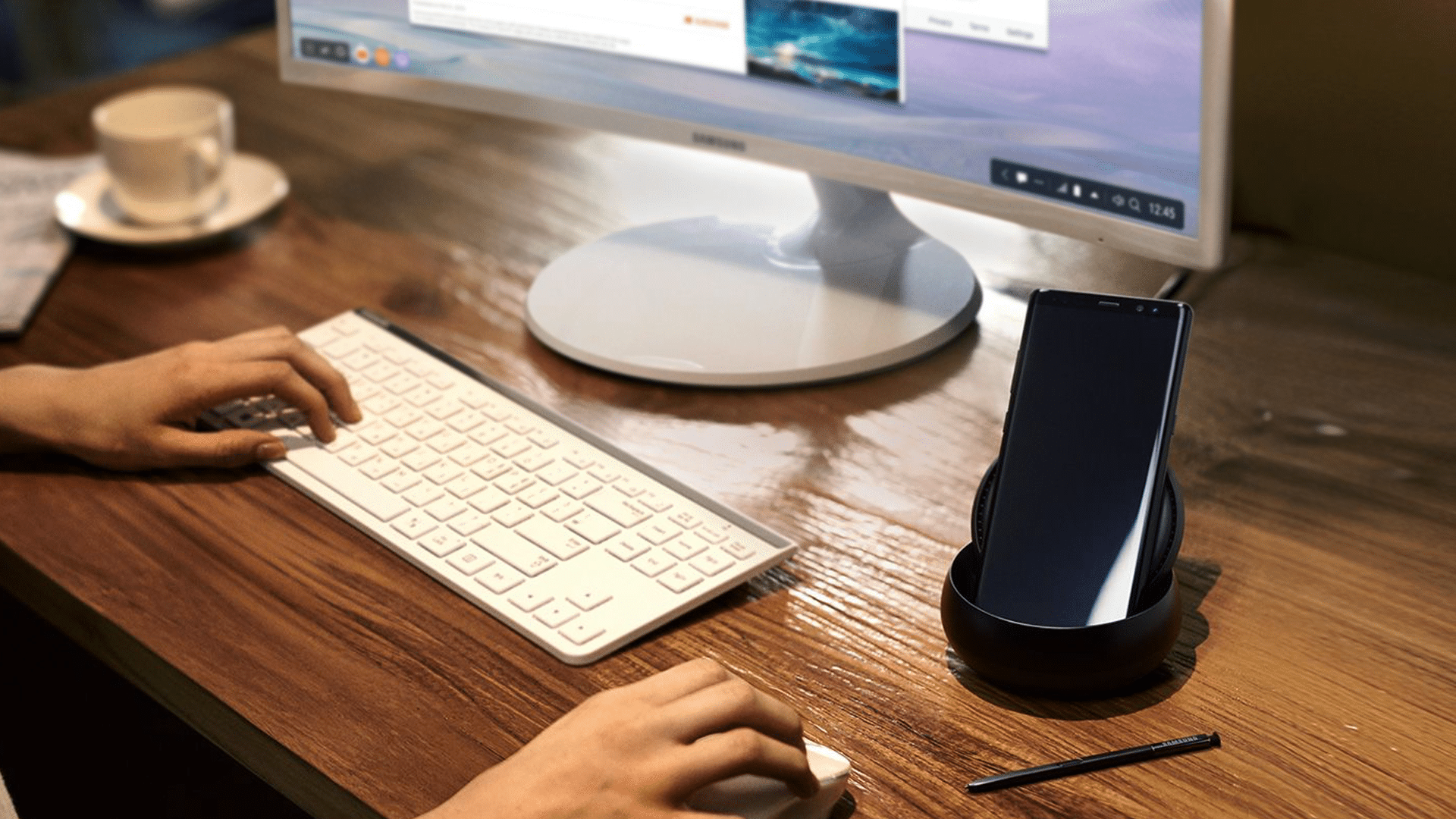 Prenota adesso il Samsung Note 8 e ricevi la dock in omaggio