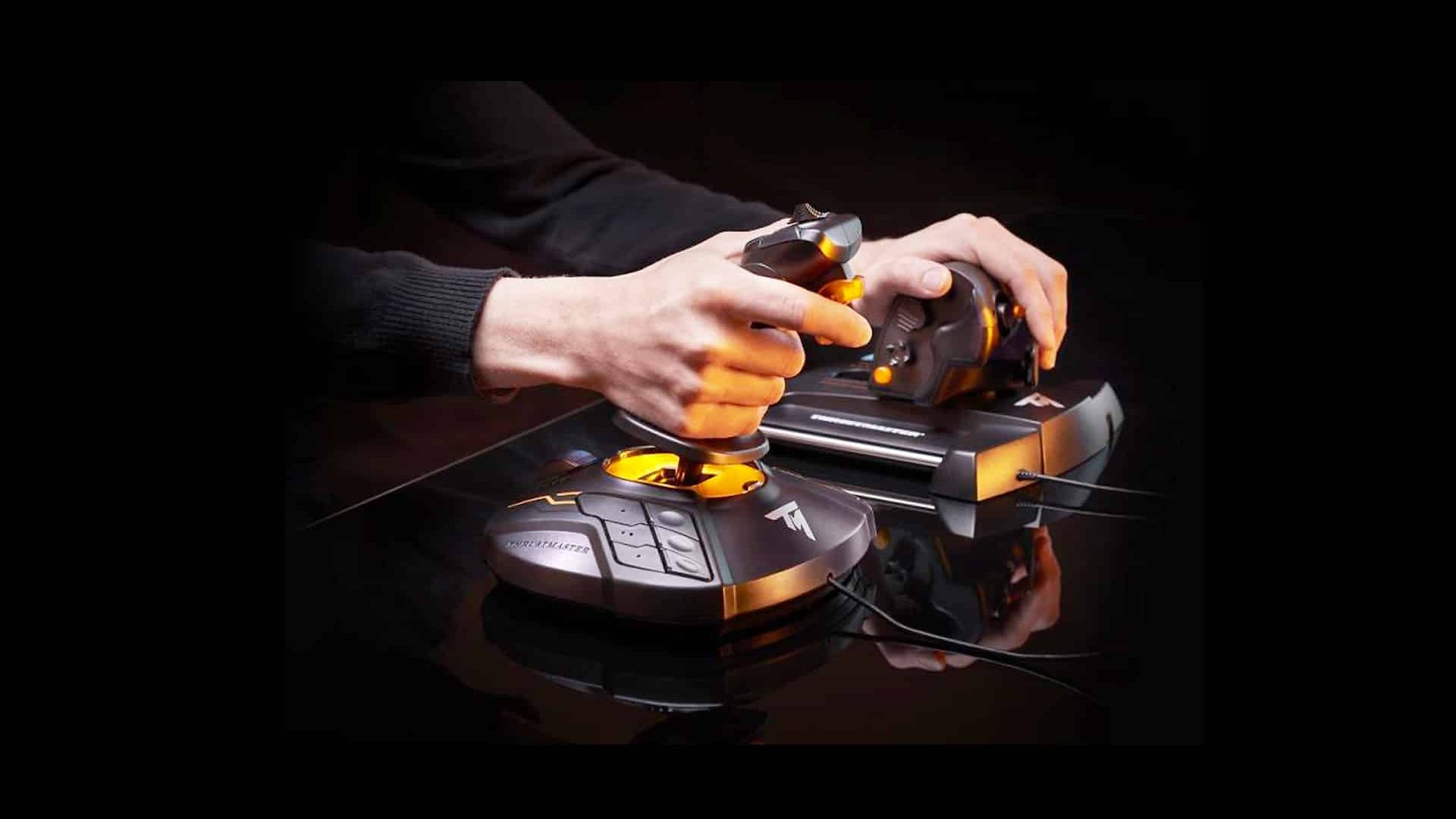 T-16000M FCS Flight Pack - la Cockpit Secondo Thrustmaster