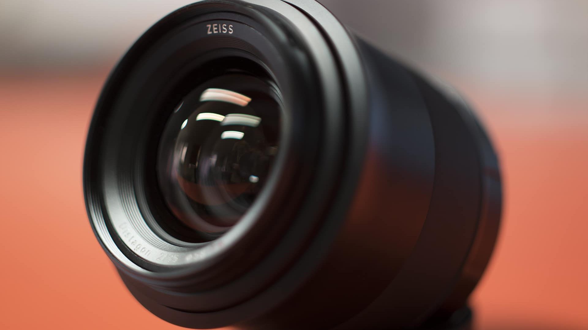 Zeiss Milvus 35mm f2 - Ottimo ma Lontano dall'Essere Perfetto